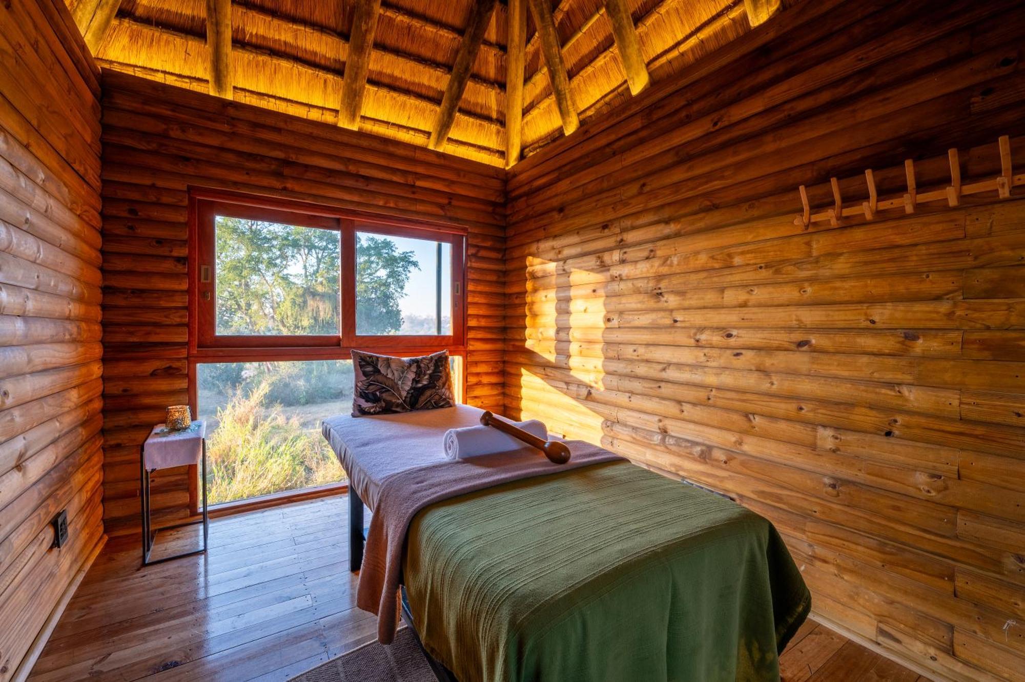 Kruger Gate Hotel Skukuza Exteriér fotografie
