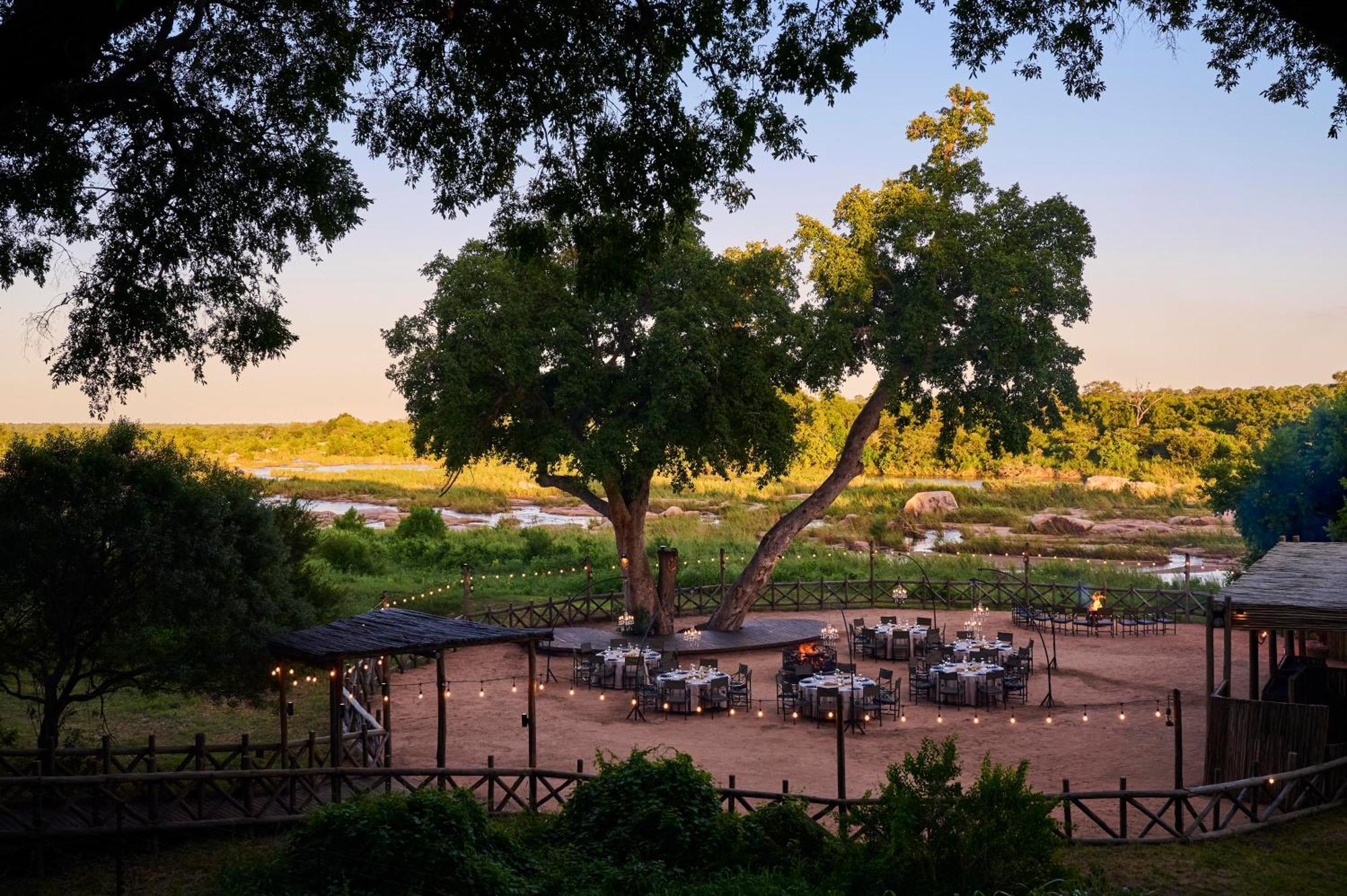 Kruger Gate Hotel Skukuza Exteriér fotografie